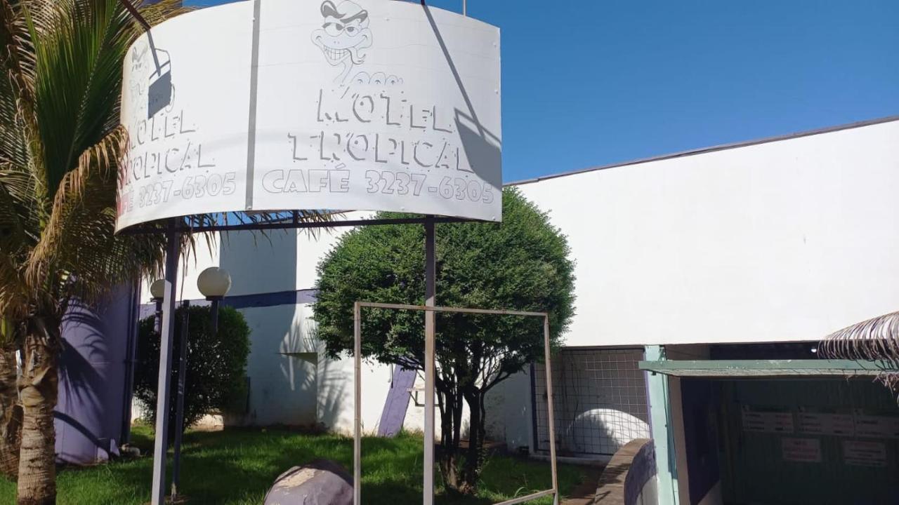 Motel Tropical リベイラン・プレト エクステリア 写真